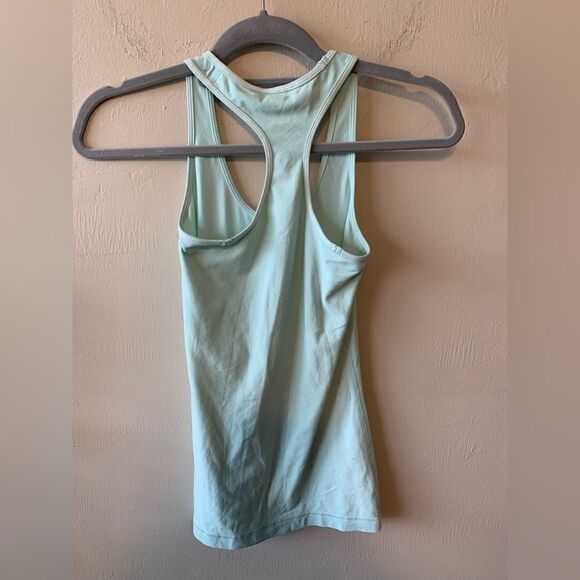 Lululemon Aqua  Racerback Tank Top size 4 approximate - Picture 3 of 8